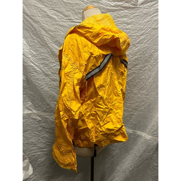 DNKY Medium Yellow Reflective Windbreaker Jacket, Zipup Pockets and Middle - Picture 2 of 9